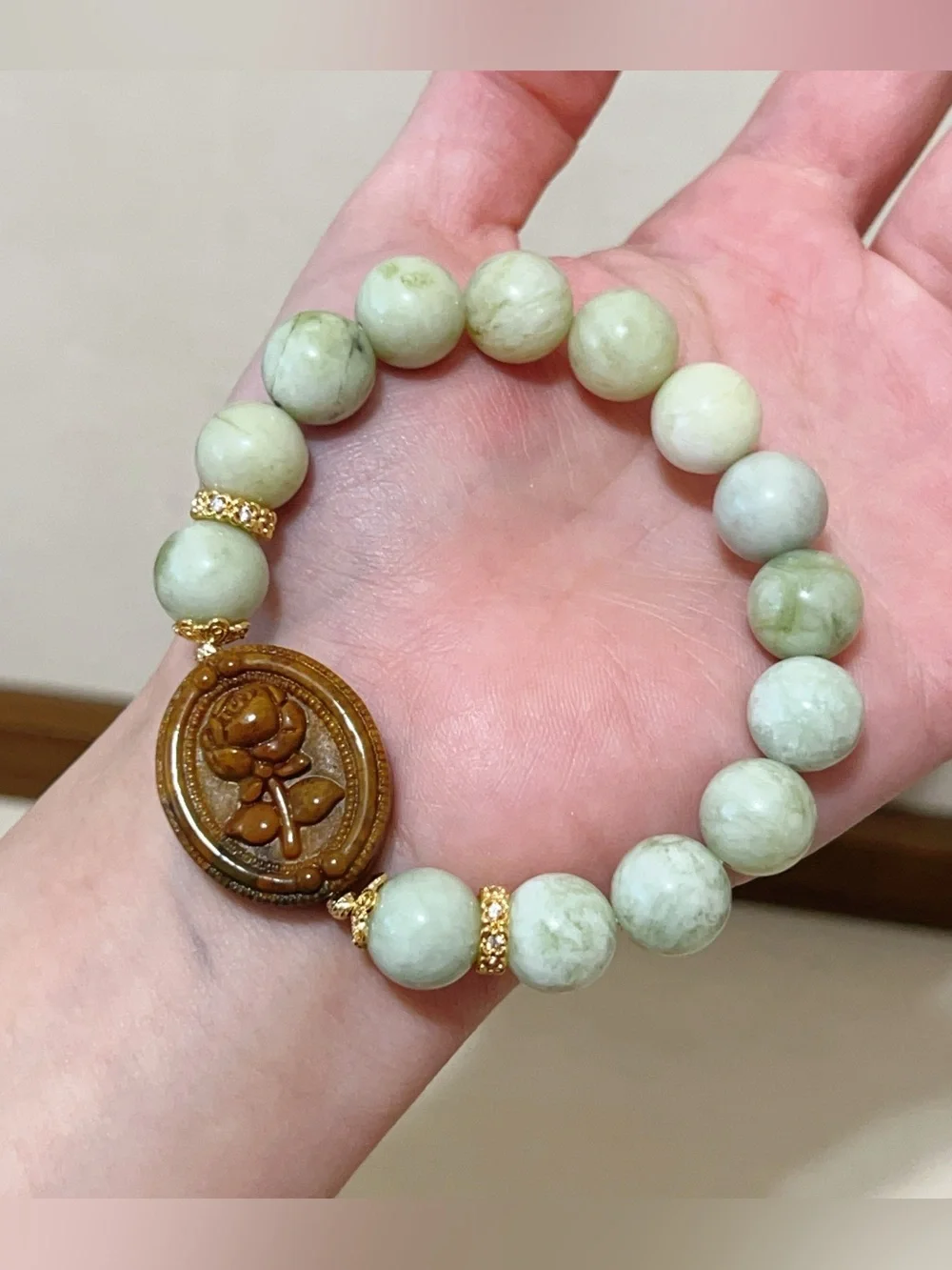 Handmade Natural Serpentine Jade Bracelet |Alashan Agate Rose Portrait Charm
